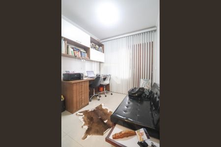 Apartamento à venda com 134m², 3 quartos e 1 vaga Apartamento à venda com 134m², 3 quartos e 1 vagaSala