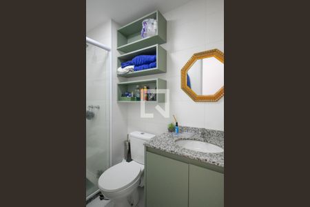 Apartamento para alugar com 55m², 2 quartos e 1 vaga Apartamento para alugar com 55m², 2 quartos e 1 vagaBanheiro