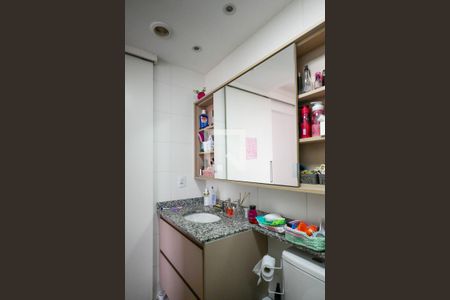 Apartamento para alugar com 55m², 2 quartos e 1 vaga Apartamento para alugar com 55m², 2 quartos e 1 vagaBanheiro do Quarto 2