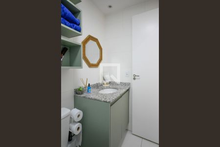 Apartamento para alugar com 55m², 2 quartos e 1 vaga Apartamento para alugar com 55m², 2 quartos e 1 vagaBanheiro