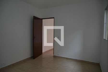 Quarto 1 de casa para alugar com 2 quartos, 80m² em Jardim Las Vegas, Santo André