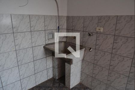 Casa para alugar com 80m², 2 quartos e sem vagaÁrea de Serviço