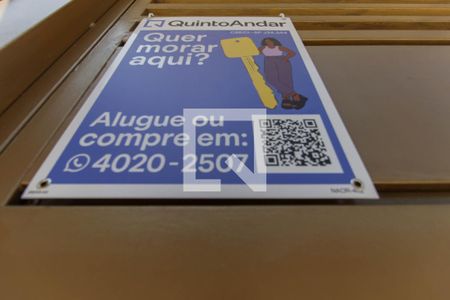 Casa de condomínio à venda com 80m², 2 quartos e 2 vagas Casa de condomínio à venda com 80m², 2 quartos e 2 vagasPlaquinha