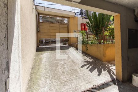 Casa de condomínio à venda com 80m², 2 quartos e 2 vagas Casa de condomínio à venda com 80m², 2 quartos e 2 vagasEntrada