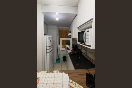 Apartamento à venda com 43m², 2 quartos e 1 vaga Apartamento à venda com 43m², 2 quartos e 1 vagaCozinha e Área de Serviço