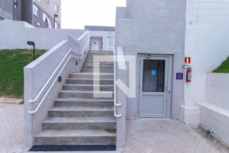 Apartamento para alugar com 41m², 2 quartos e 1 vaga Apartamento para alugar com 41m², 2 quartos e 1 vagaÁrea comum - Elevador para PcD