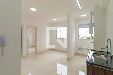 Apartamento para alugar com 41m², 2 quartos e 1 vaga Apartamento para alugar com 41m², 2 quartos e 1 vagaSala/Cozinha
