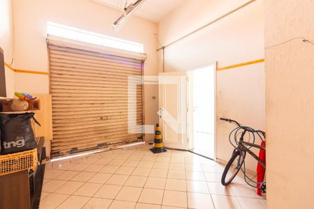 Casa à venda com 240m², 3 quartos e 1 vagaGaragem