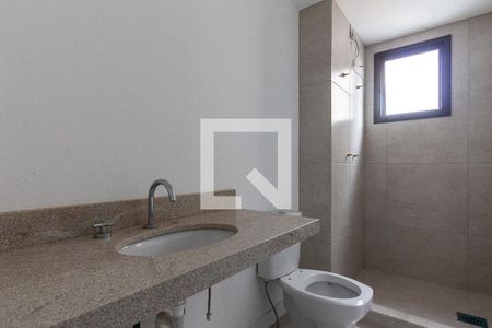 Apartamento à venda com 82m², 1 quarto e 2 vagas Apartamento à venda com 82m², 1 quarto e 2 vagasBanheiro 2 da Suíte