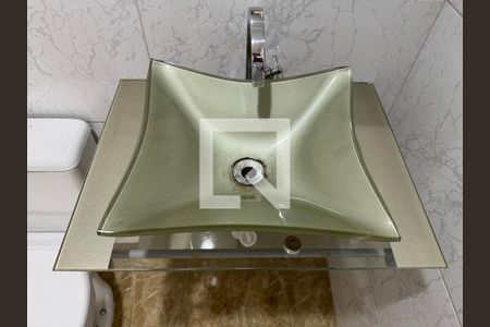 Apartamento à venda com 90m², 2 quartos e 1 vaga Apartamento à venda com 90m², 2 quartos e 1 vagaLavabo