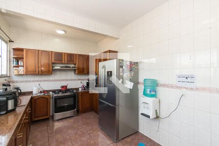 Casa para alugar com 200m², 3 quartos e 4 vagasCozinha