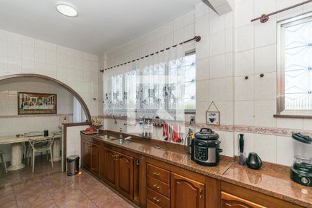 Casa para alugar com 200m², 3 quartos e 4 vagasCozinha