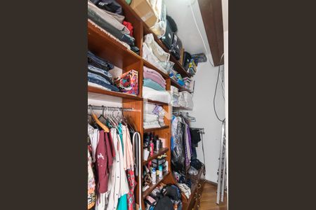 Casa para alugar com 200m², 3 quartos e 4 vagasQuarto 1 - Closet