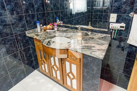 Casa para alugar com 200m², 3 quartos e 4 vagasBanheiro