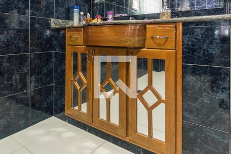 Casa para alugar com 200m², 3 quartos e 4 vagasBanheiro