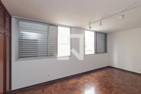Apartamento à venda com 288m², 4 quartos e 4 vagasQuarto 3 - Suíte