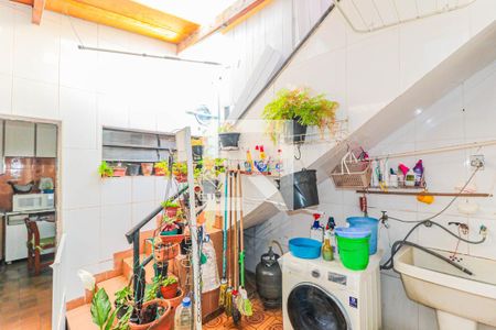 Casa à venda com 125m², 3 quartos e 2 vagas Casa à venda com 125m², 3 quartos e 2 vagasQuintal