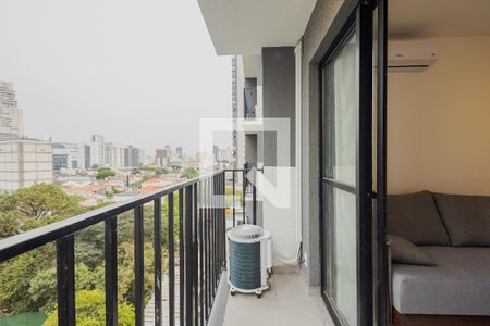Varanda de apartamento para alugar com 1 quarto, 26m² em Pinheiros, São Paulo