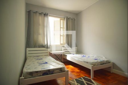 Quarto 2 de apartamento para alugar com 2 quartos, 66m² em Santa Cecília, Porto Alegre