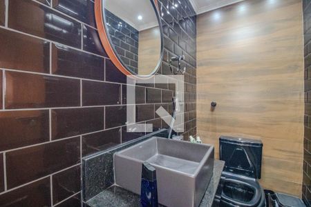 Lavabo de casa à venda com 4 quartos, 252m² em Sarandi, Porto Alegre