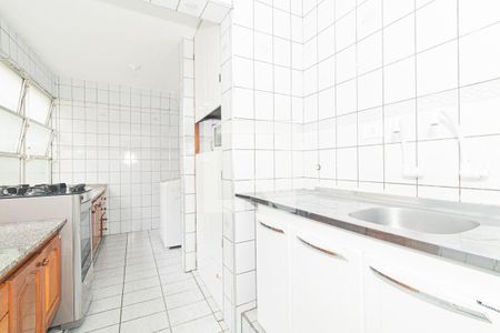 Apartamento à venda com 77m², 2 quartos e 1 vagaCozinha e Área de Serviço