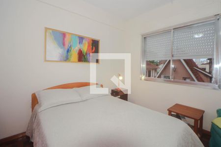 Quarto 2 de apartamento à venda com 4 quartos, 93m² em Rio Branco, Porto Alegre
