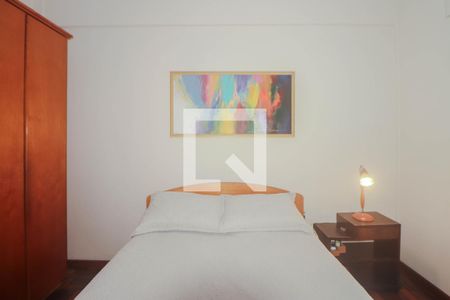 Quarto 2 de apartamento à venda com 4 quartos, 93m² em Rio Branco, Porto Alegre