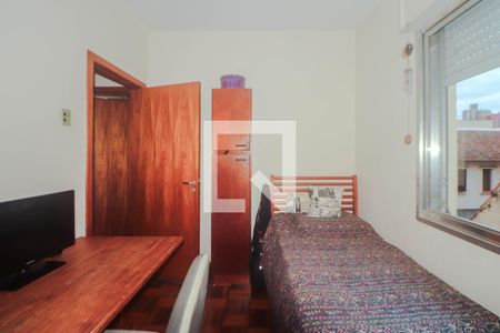 Quarto 1 de apartamento à venda com 4 quartos, 93m² em Rio Branco, Porto Alegre