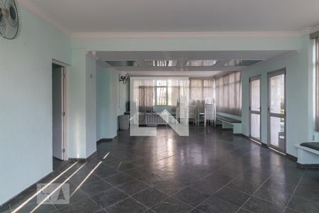 Apartamento à venda com 60m², 2 quartos e 1 vagaCondomínio - Salão de Festas 