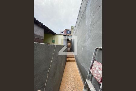 Casa para alugar com 42m², 1 quarto e sem vaga Casa para alugar com 42m², 1 quarto e sem vagaCorredor de Entrada