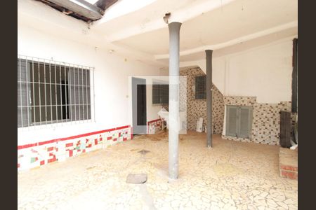 Casa para alugar com 42m², 1 quarto e sem vagaQuintal