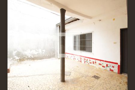 Casa para alugar com 42m², 1 quarto e sem vagaÁrea de Serviço