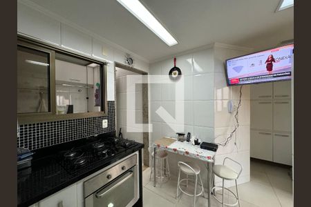 Apartamento à venda com 370m², 4 quartos e 3 vagas Apartamento à venda com 370m², 4 quartos e 3 vagasCozinha