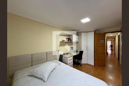 Apartamento à venda com 370m², 4 quartos e 3 vagas Apartamento à venda com 370m², 4 quartos e 3 vagasSuíte 2