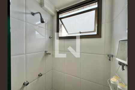 Apartamento à venda com 370m², 4 quartos e 3 vagas Apartamento à venda com 370m², 4 quartos e 3 vagasSuíte 2 - Banheiro