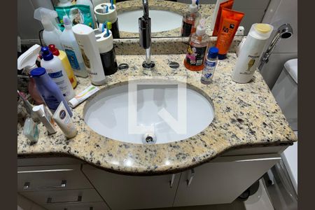 Apartamento à venda com 370m², 4 quartos e 3 vagas Apartamento à venda com 370m², 4 quartos e 3 vagasSuíte 3 - Banheiro