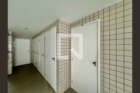 Apartamento à venda com 370m², 4 quartos e 3 vagas Apartamento à venda com 370m², 4 quartos e 3 vagasÁrea comum