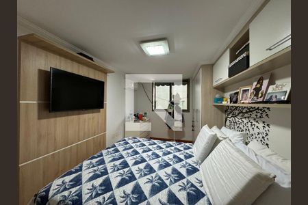 Apartamento à venda com 370m², 4 quartos e 3 vagas Apartamento à venda com 370m², 4 quartos e 3 vagasSuíte 1