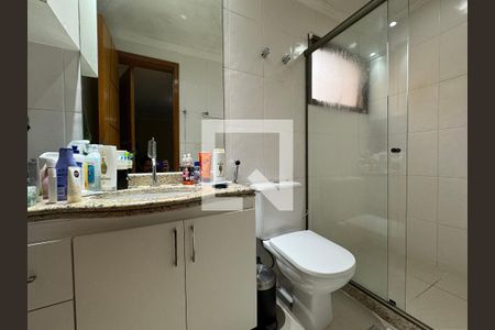 Apartamento à venda com 370m², 4 quartos e 3 vagas Apartamento à venda com 370m², 4 quartos e 3 vagasSuíte 3 - Banheiro