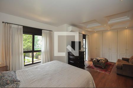 Apartamento para alugar com 230m², 3 quartos e 4 vagasSuíte 3