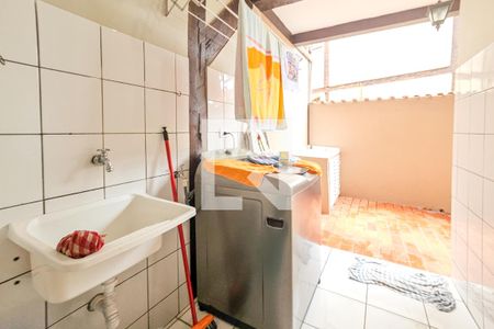 Área de serviço de casa de condomínio para alugar com 3 quartos, 180m² em Enseada, Guarujá