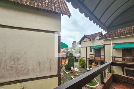 Casa de condomínio para alugar com 180m², 3 quartos e 1 vagaVaranda Suíte