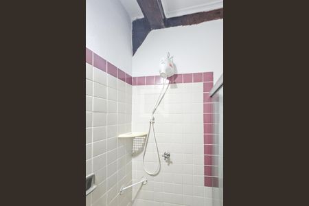 Casa de condomínio para alugar com 180m², 3 quartos e 1 vagaBanheiro da Suíte