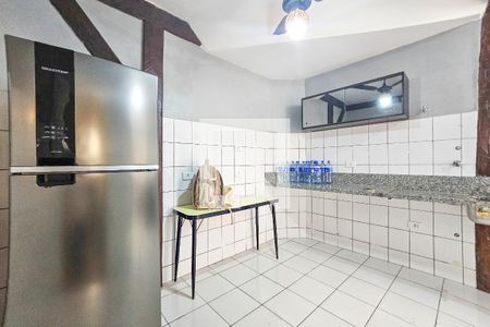 Casa de condomínio para alugar com 180m², 3 quartos e 1 vagaCozinha