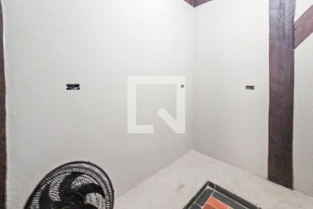 Casa de condomínio para alugar com 180m², 3 quartos e 1 vagaCloset Suíte