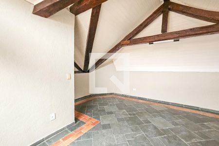 Casa de condomínio para alugar com 180m², 3 quartos e 1 vagaÁrea de Lazer privativa