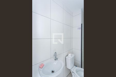 Apartamento à venda com 34m², 2 quartos e sem vaga Apartamento à venda com 34m², 2 quartos e sem vagaBanheiro