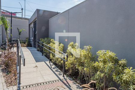 Apartamento à venda com 34m², 2 quartos e sem vaga Apartamento à venda com 34m², 2 quartos e sem vagaFachada