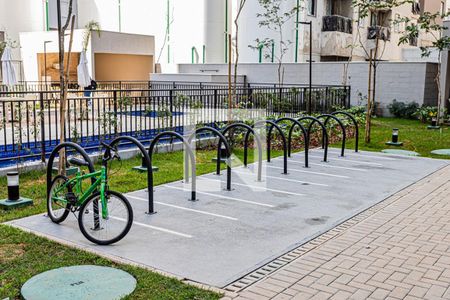 Apartamento à venda com 34m², 2 quartos e sem vaga Apartamento à venda com 34m², 2 quartos e sem vagaBicicletário