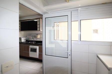 Apartamento para alugar com 111m², 2 quartos e 2 vagasÁrea de Serviço